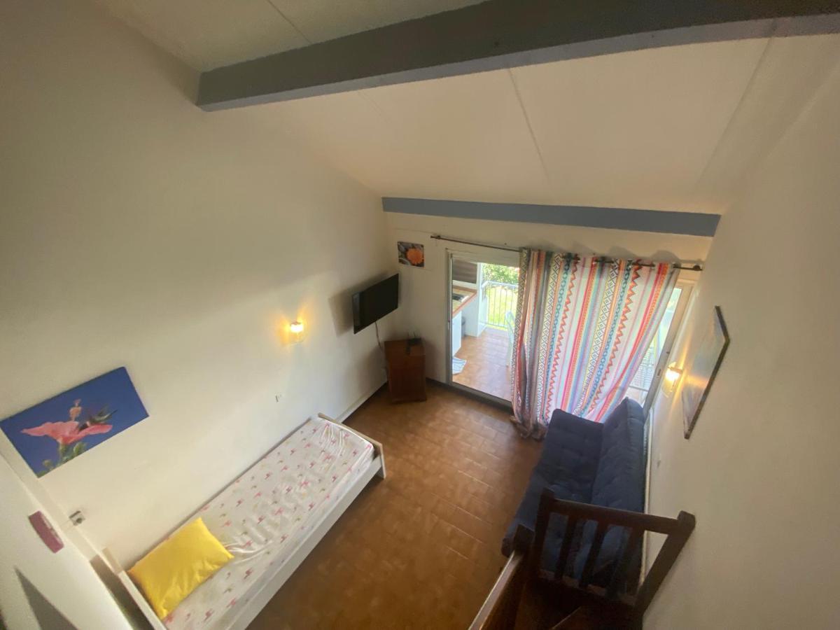 Appartement Tobago Сент-Анн Экстерьер фото